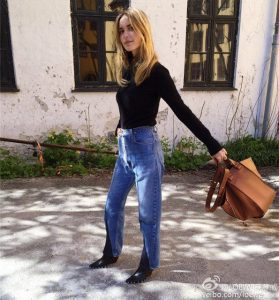 Loewe Hammock Shoulder Bag (Varied Colors)