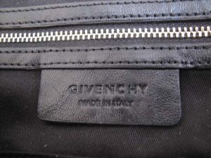 Givenchy Medium Pandora Distressed Leather (Varied Color)