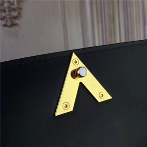 Louis Vuitton Very One Handle Noir