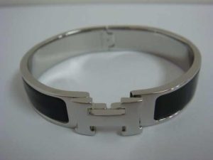 Hermes Thin Enamel Bracelet (Varied Colors)