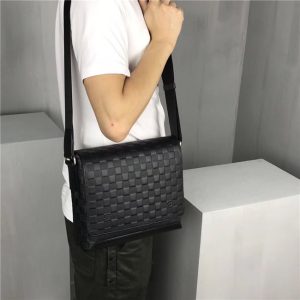 Louis Vuitton District PM Damier Infini