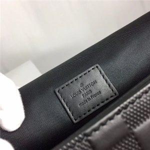 Louis Vuitton District PM Damier Infini