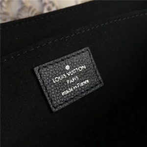 Louis Vuitton My Lockme Noir