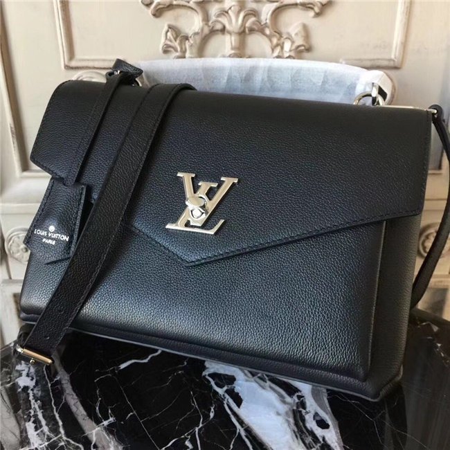 Louis Vuitton My Lockme Noir