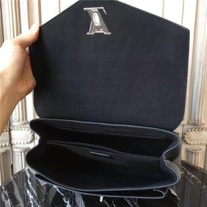 Louis Vuitton My Lockme Noir