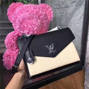 Louis Vuitton My Lockme Vanille Noir