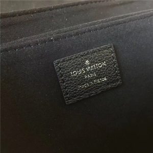 Louis Vuitton My Lockme Vanille Noir