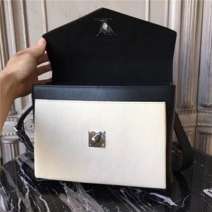Louis Vuitton My Lockme Vanille Noir