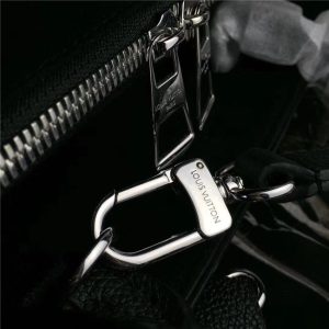 Louis Vuitton Twist Tote Noir