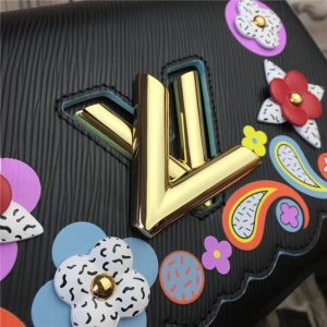 Louis Vuitton Twist MM