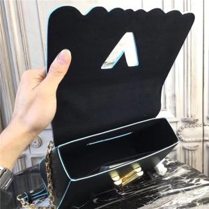 Louis Vuitton Twist MM