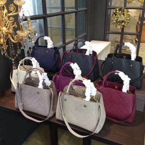 Louis Vuitton Montaigne BB Noir