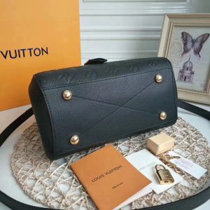 Louis Vuitton Montaigne BB Noir