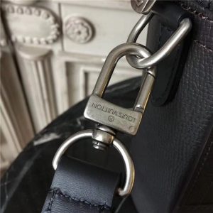 Louis Vuitton Canyon Biefriefcase Marron
