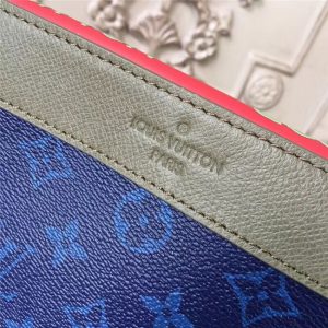 Louis Vuitton Pochette Apollo