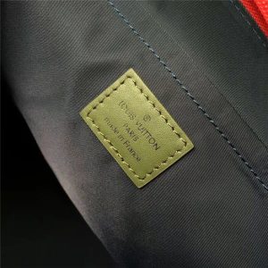 Louis Vuitton Pochette Apollo