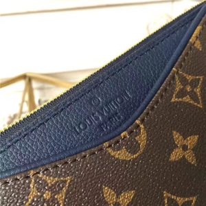 Louis Vuitton Pallas Clutch Bleu Marine