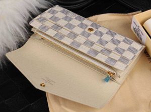 Louis Vuitton Sarah Wallet Damier Azur
