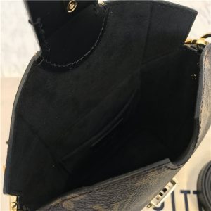 Louis Vuitton Bento Box BB