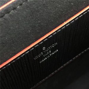 Louis Vuitton Twist MM