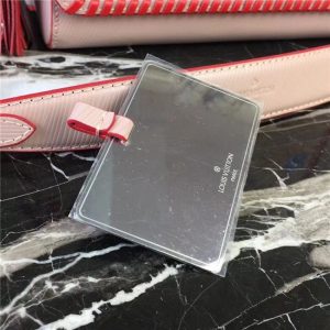 Louis Vuitton Twist MM (Varied Colors)