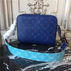 Louis Vuitton Messenger PM Pacifique