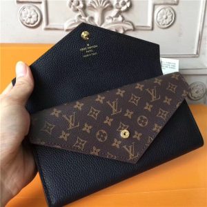 Louis Vuitton Double V Wallet Noir