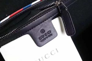 Gucci Night Courrier Soft GG Supreme Carry-on Duffle