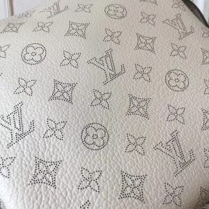 Louis Vuitton Babylone Chain BB Galet