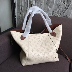 Louis Vuitton Hina PM Mahina Leather Creme