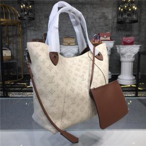 Louis Vuitton Hina PM Mahina Leather Creme