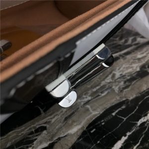 Louis Vuitton Twist MM Epi Leather Blanc