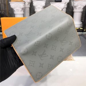 Louis Vuitton Brazza Wallet Monogram Titanium