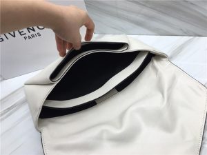 Givenchy Antigona Envelope Clutch Grained Leather (Varied Colors)
