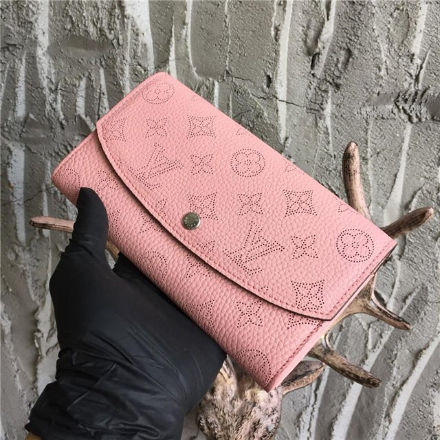 Louis Vuitton Iris Wallet Mahina Magnolia