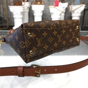 Louis Vuitton V Tote BB Noir