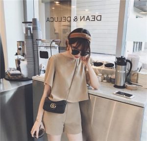 Gucci GG Marmont Matelasse Leather Super Mini Bag (Varied Colors)