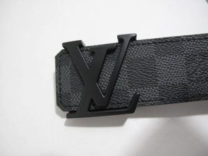 Louis Vuitton Initials Damier Graphite Belt