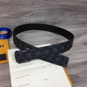 Louis Vuitton LV Initiales Belt 40mm