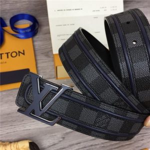 Louis Vuitton LV Initiales Belt 40mm