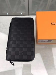 LV Zippy Wallet