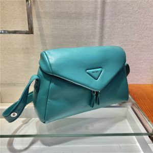 1BC165-PEACOCK-3