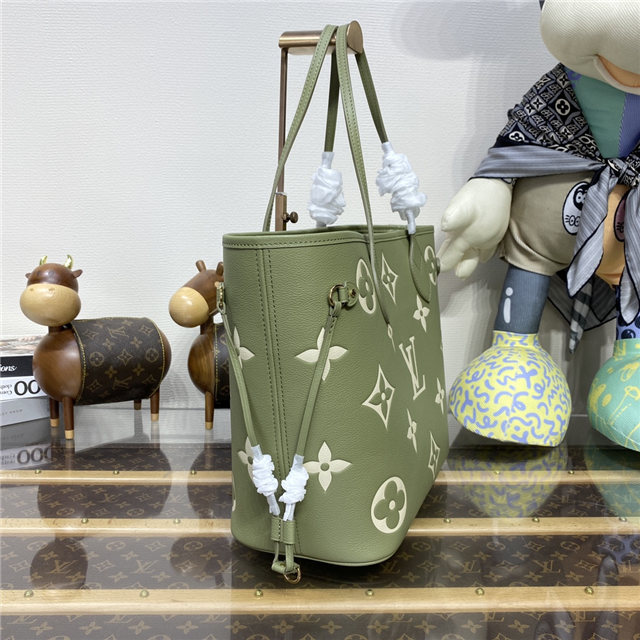 Louis Vuitton Neverfull MM M46649 Khaki/Cream