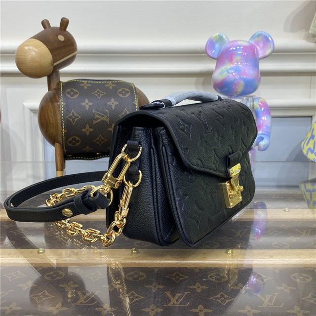 Louis Vuitton Pochette Metis East West M46595 Black