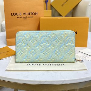 Louis Vuitton Zippy Wallet M81466 Green