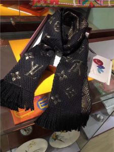 M75833 Black/Gold-2