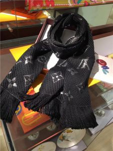 M75833 Black/Silver-2