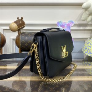 Louis Vuitton Oxford Lockme M22735 Black