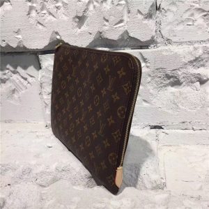 LV Etui Voyage GM Brown