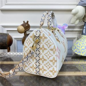 Louis Vuitton Speedy Bandouliere 25 M22987 Beige